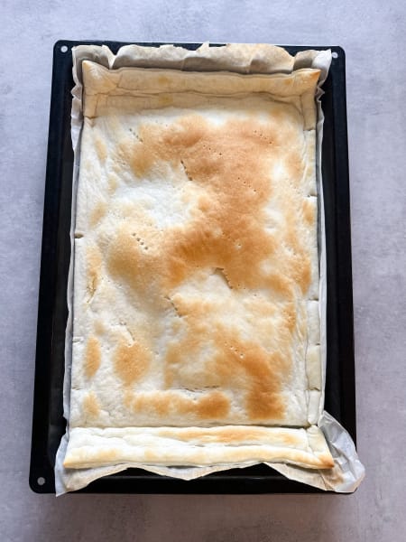 Kvargkaka med smördeg
