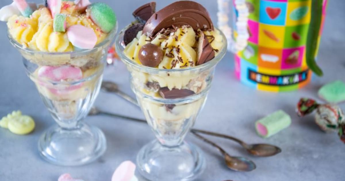 FIRA LÖSGODISETS DAG VANILJDESSERT MED FAVORIT GODISET Recipe