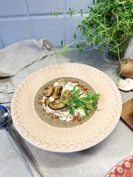 krämig champinjonsoppa